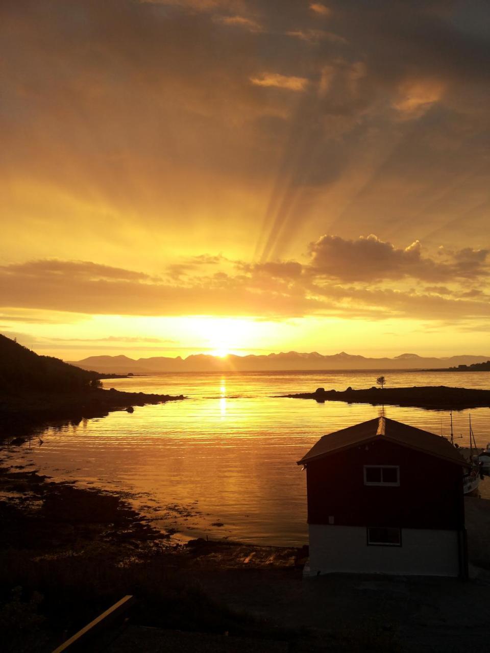 Myrland Prima Lofoten מראה חיצוני תמונה